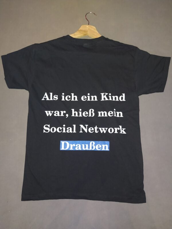 T-Shirt Social Network